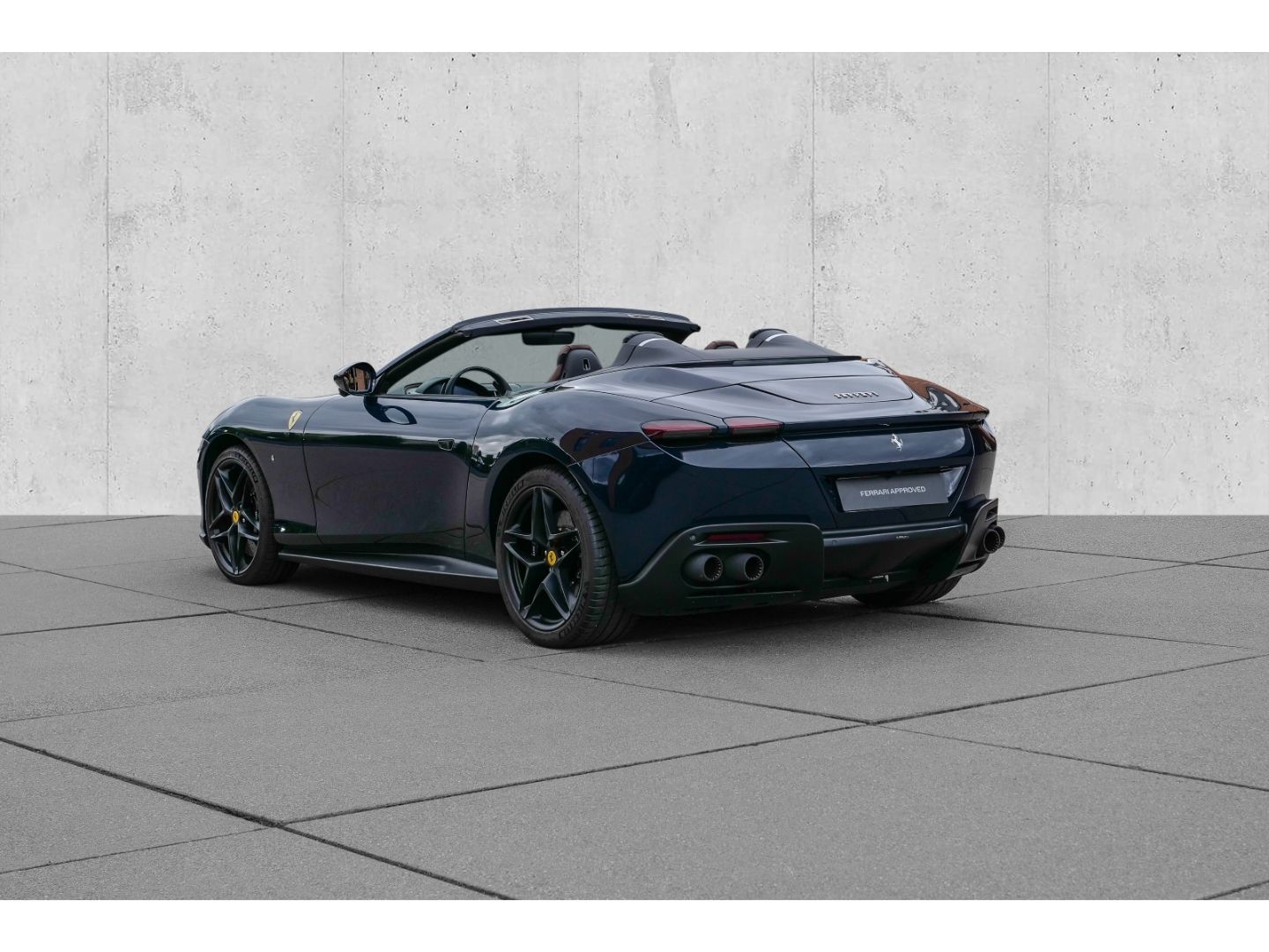 Ferrari Roma Spider - Samsaru's Car Outlet