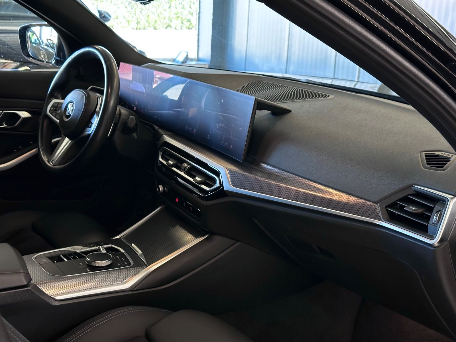 BMW 320d Touring M Sport - Samsaru's Car Outlet