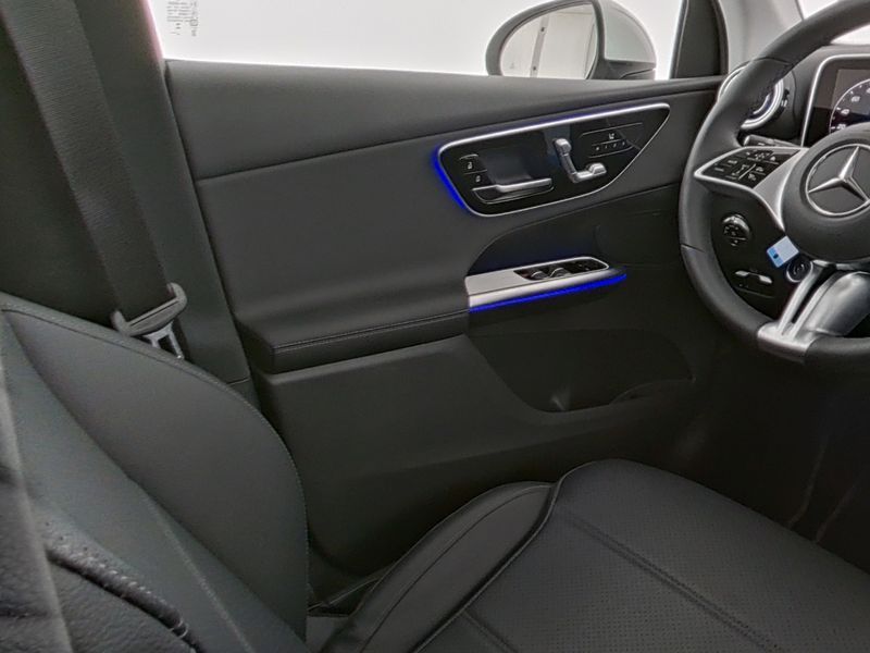 Mercedes-Benz GLC 300 e 4M AVANTGARDE - Samsaru's Car Outlet