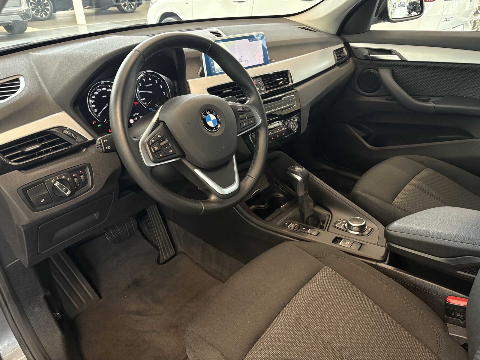 BMW X1 xDrive25e Advantage - Samsaru's Car Outlet