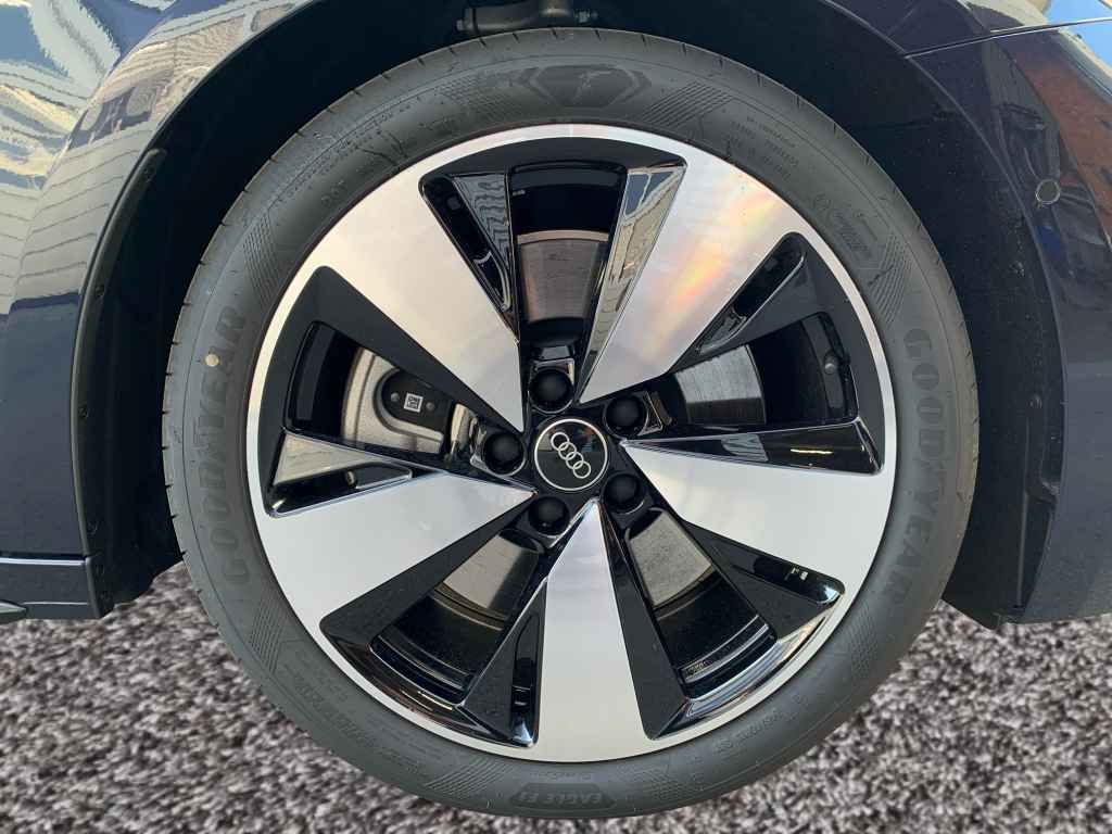 Audi A5 Avant e-hybrid 2x S line qu MATRIX*ACC*360*