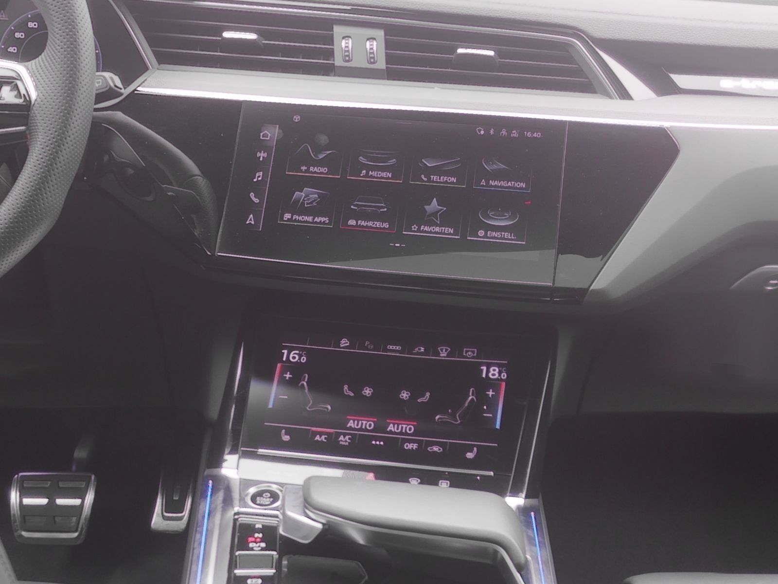Audi Q8 e-tron S line 55 quattro *Opt.schw*PANO*AHK*