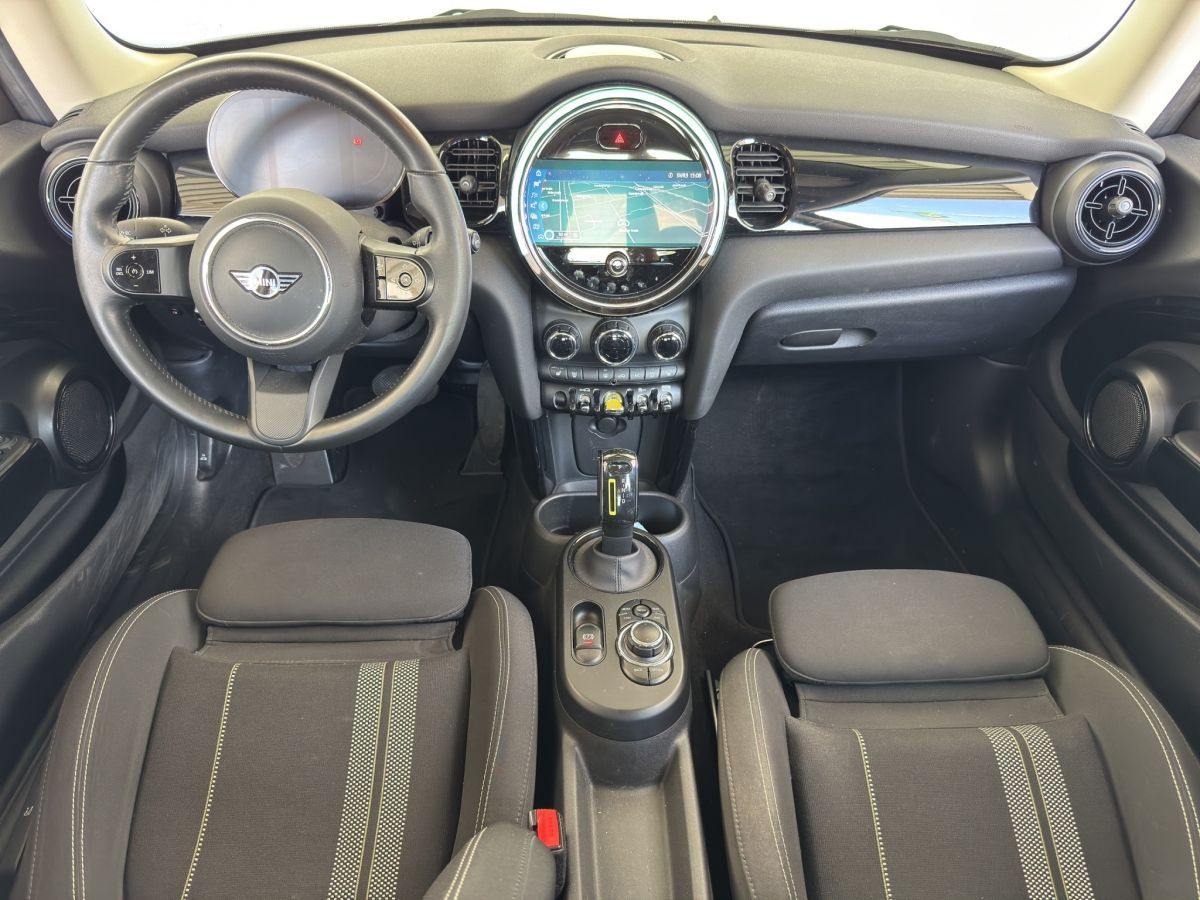 MINI Cooper SE Sport-LR - Samsaru's Car Outlet
