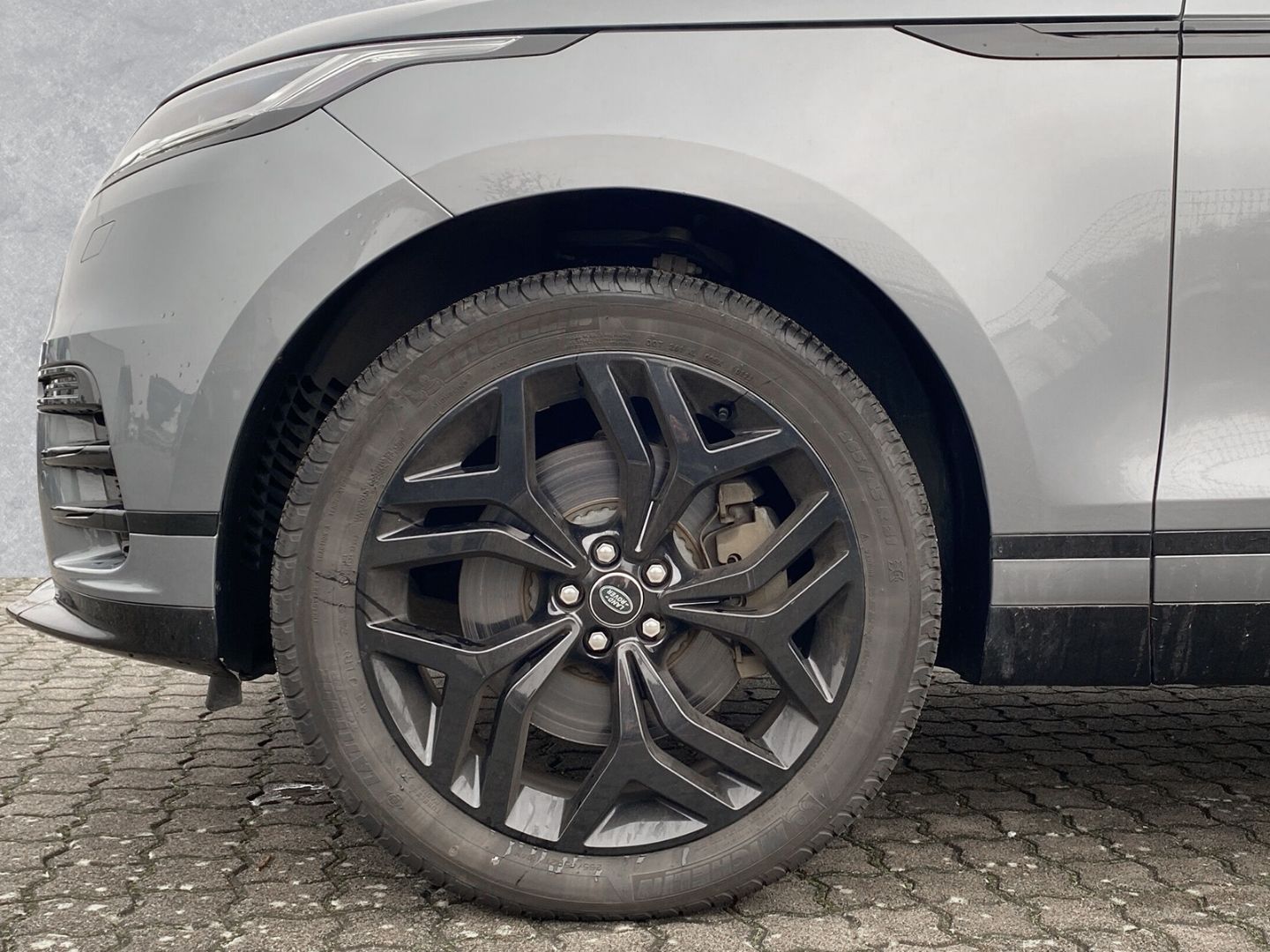 Range Rover Velar D300 Dynamic SE - Samsaru's Car Outlet