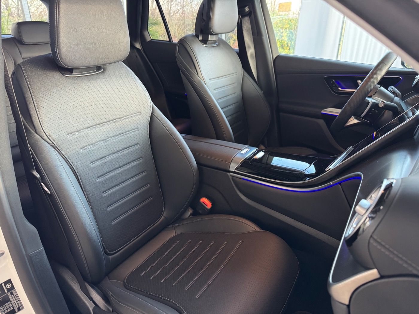 Mercedes-Benz GLC 220 d 4M AMG+Pano+AHK+Winter-Paket+Kamera