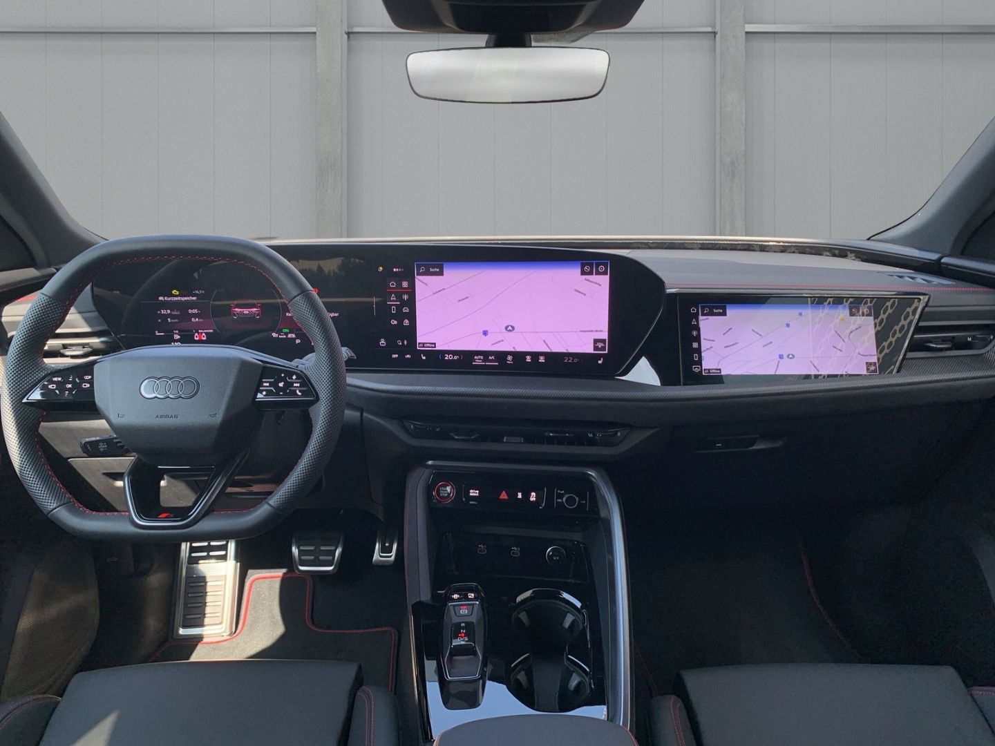 Audi Q5 TFSI quattro Stronic+edition one - Samsaru's Car Outlet