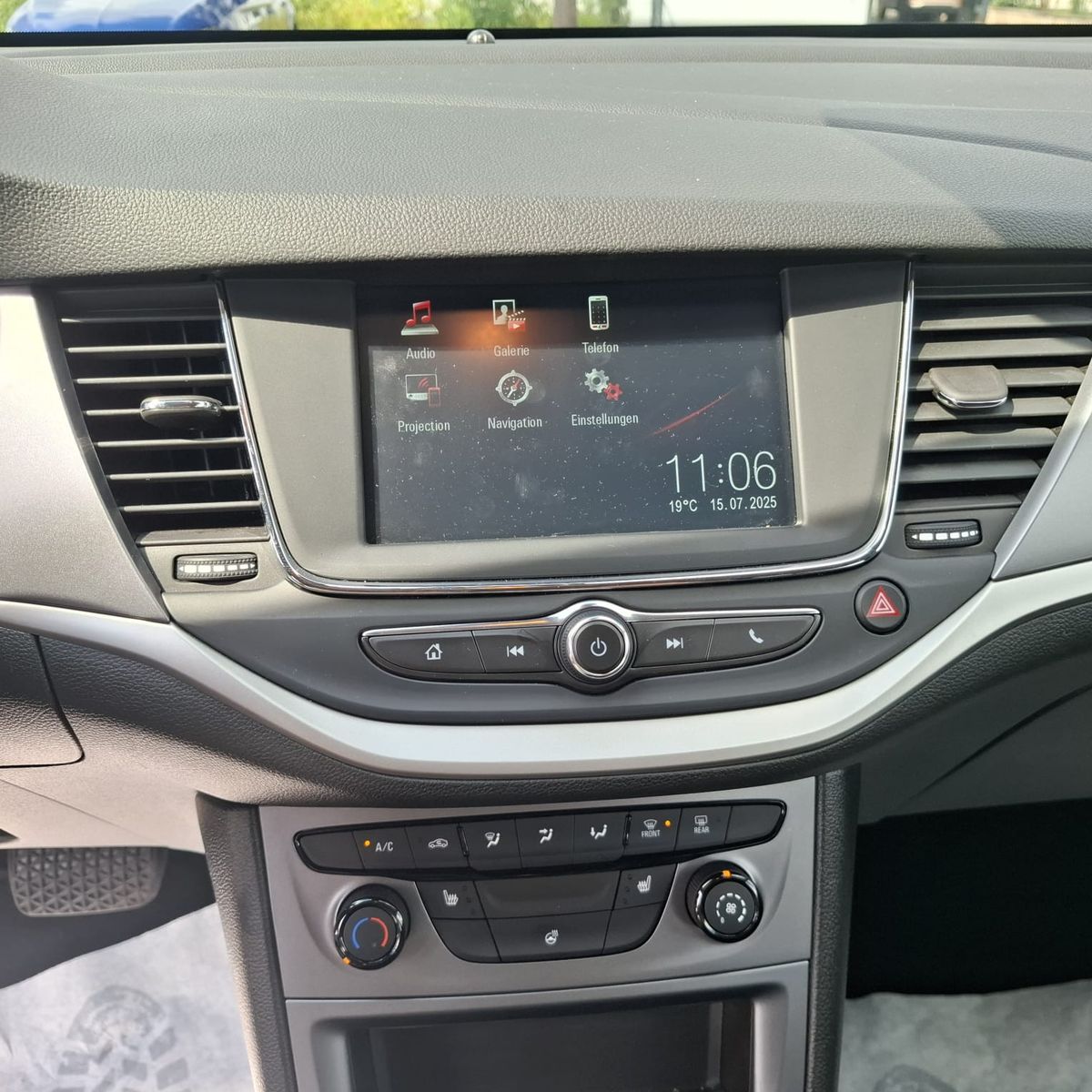 Opel Astra K 1.4 Turbo Sports Tourer Edition - Samsaru's Car Outlet