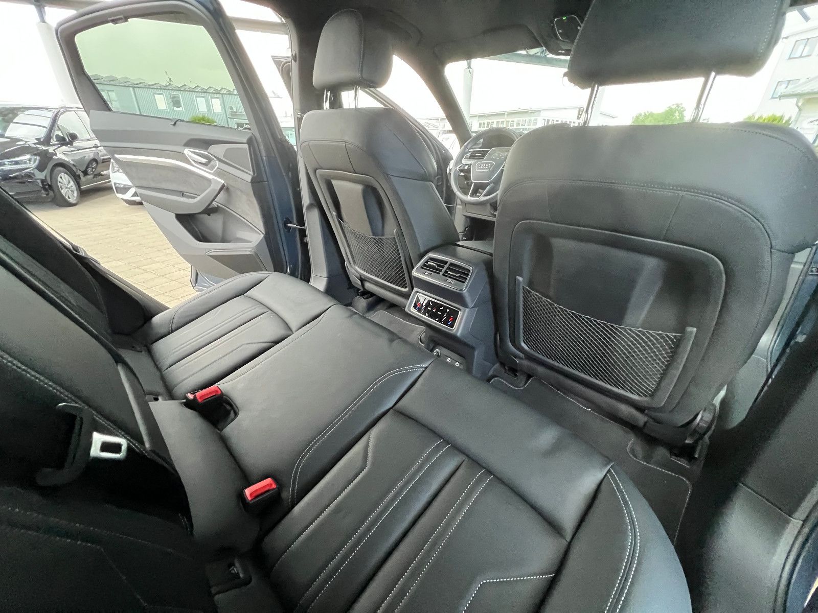 Audi e-tron Sportback 50 quattro S line,5J-Gar,AHK