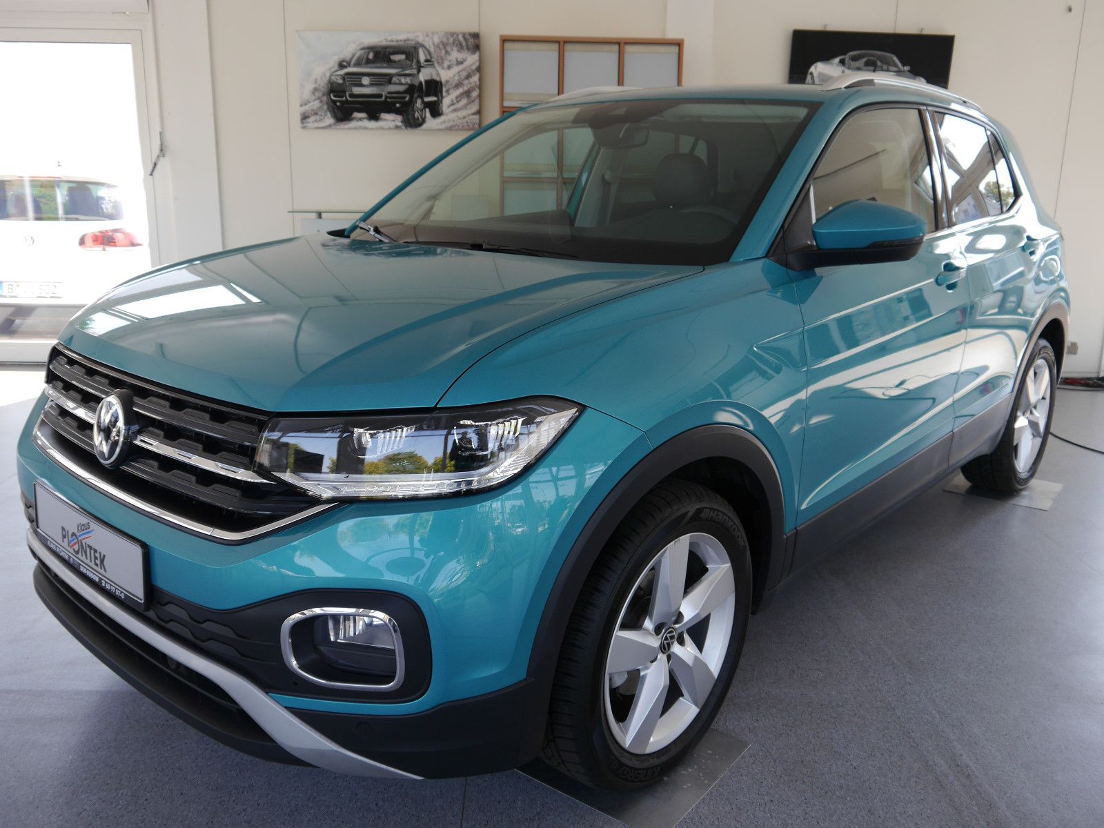 Volkswagen T-Cross Style - Samsaru's Car Outlet