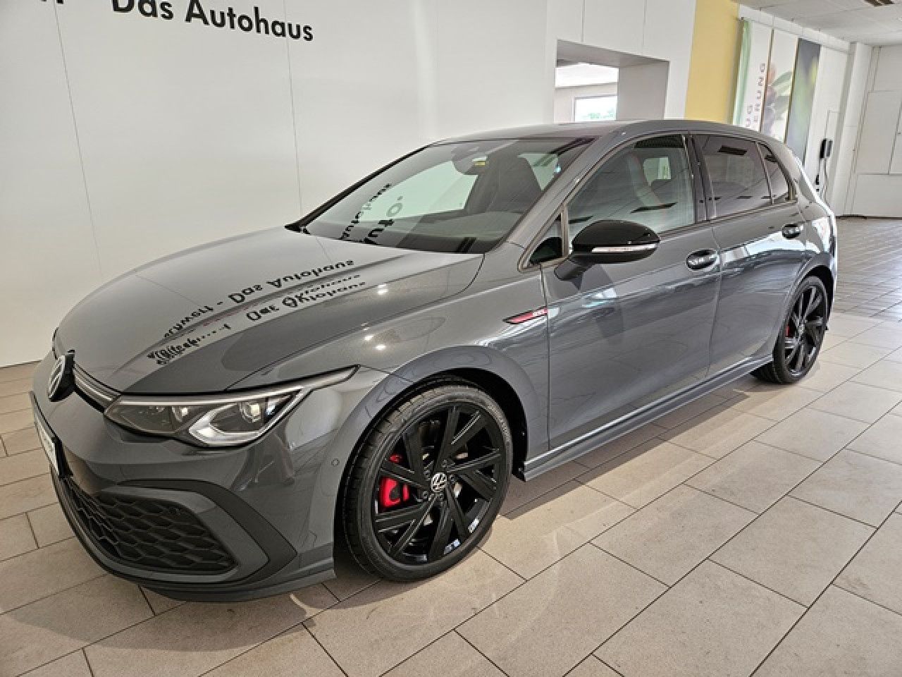 Volkswagen Golf 2.0 TSI GTI DSG BlackStyle - Samsaru's Car Outlet