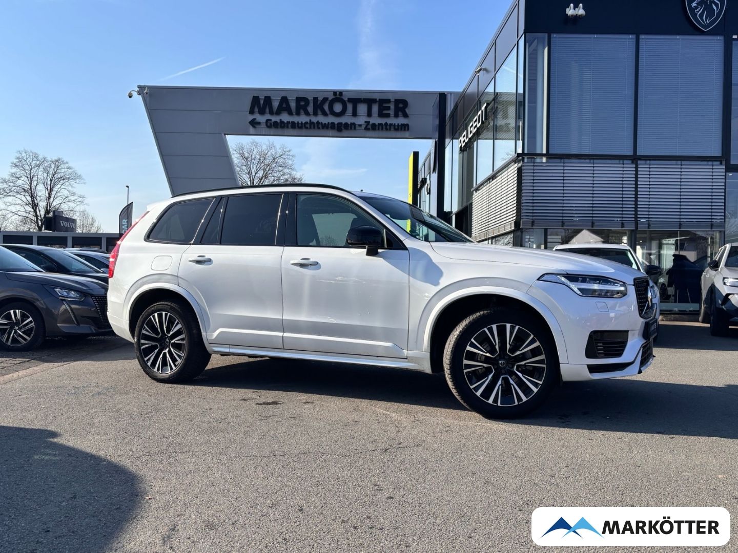 Volvo XC90 T8 AWD Plus Dark Recharge 7-Sitzer ACC/AHK