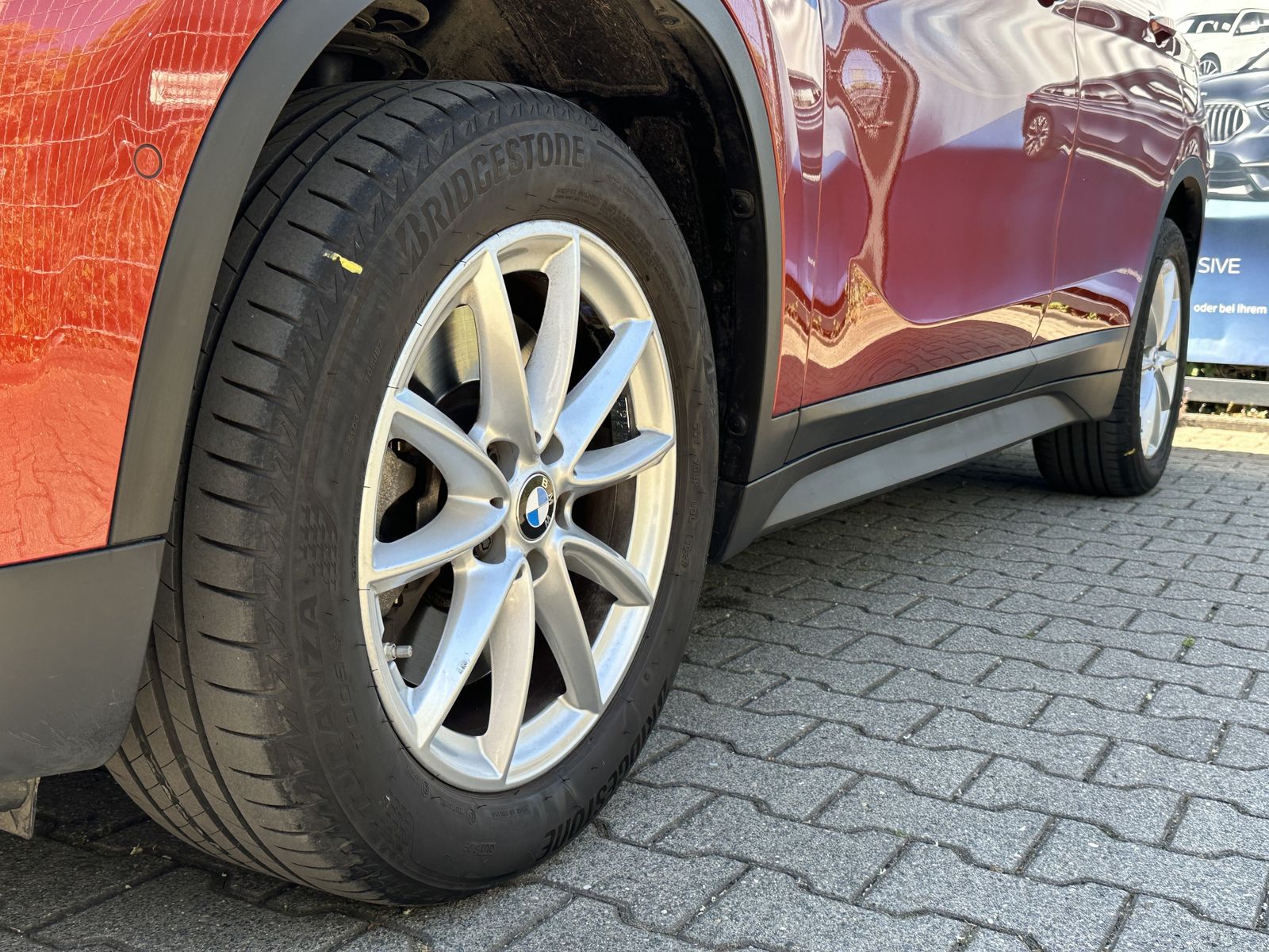 BMW X1 xDrive20i Advantage - Samsaru's Car Outlet