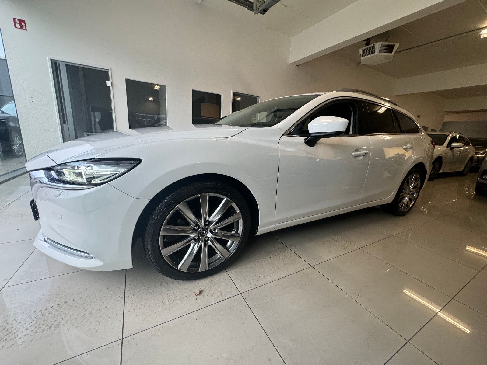 Mazda 6 Kombi Exclusive-Line *165PS *Leder *Bose *360°
