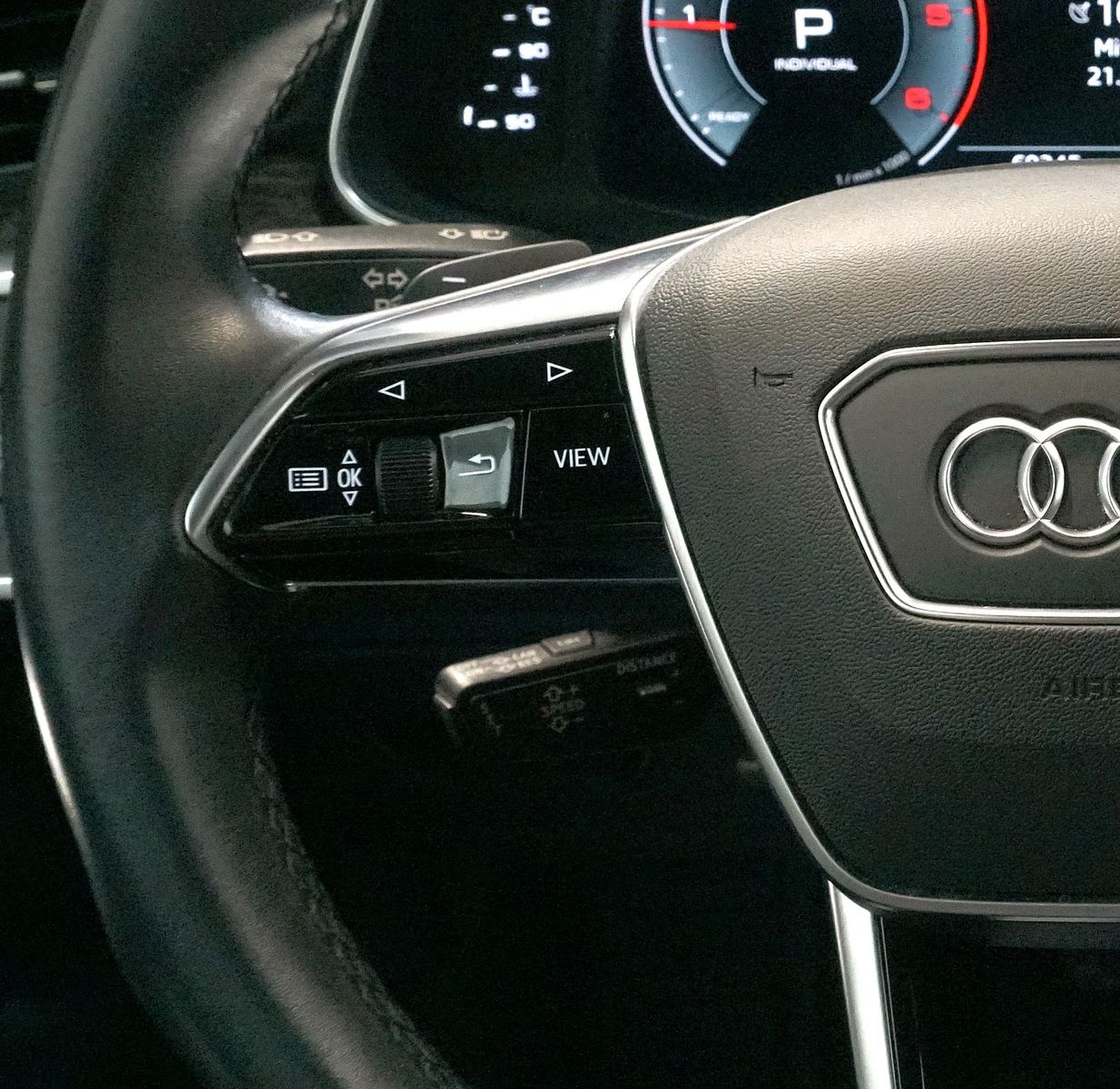 Audi A6 Avant 40 TDI quattro - Samsaru's Car Outlet