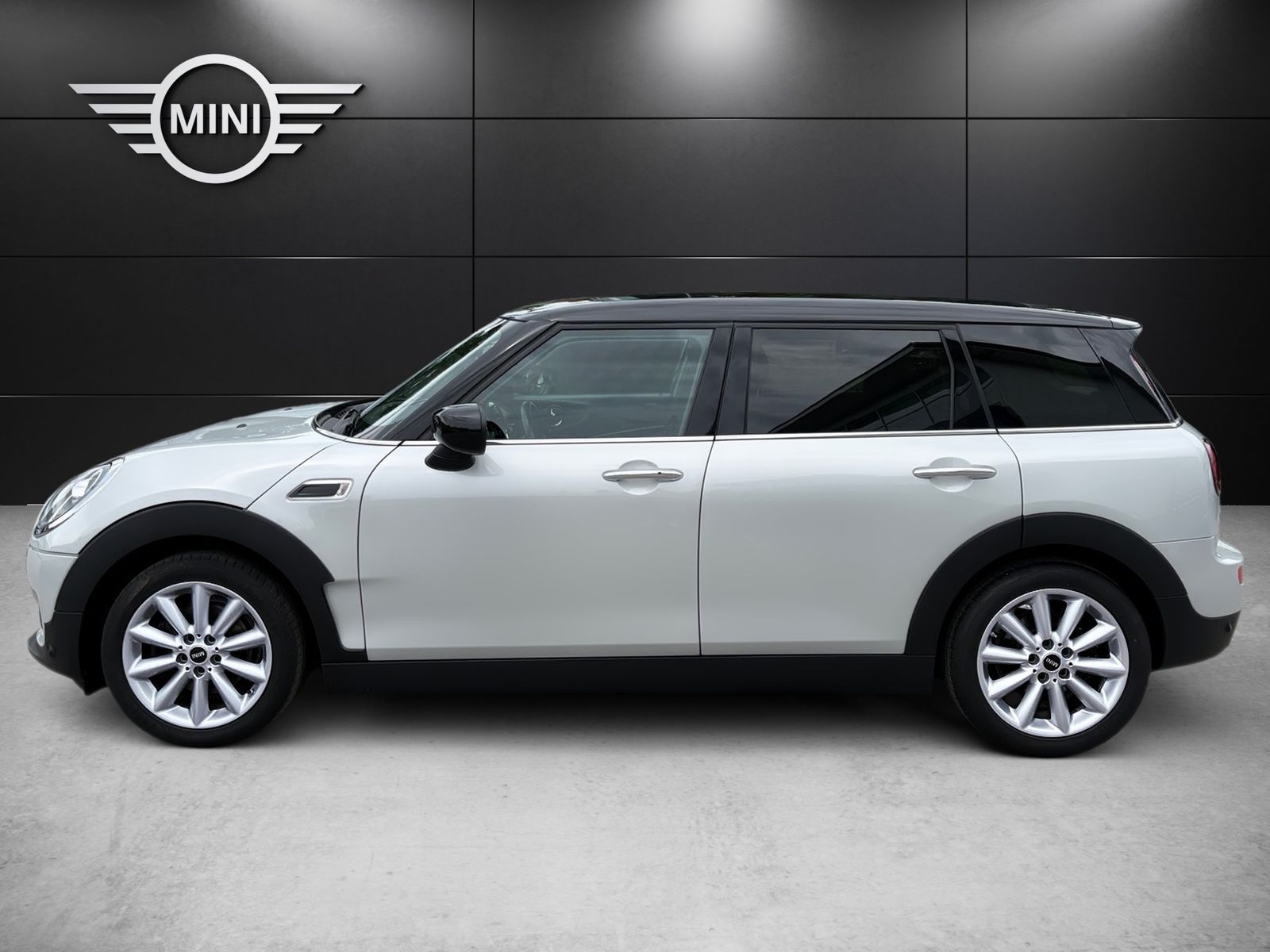MINI Cooper Clubman Chili Aut. - Samsaru's Car Outlet