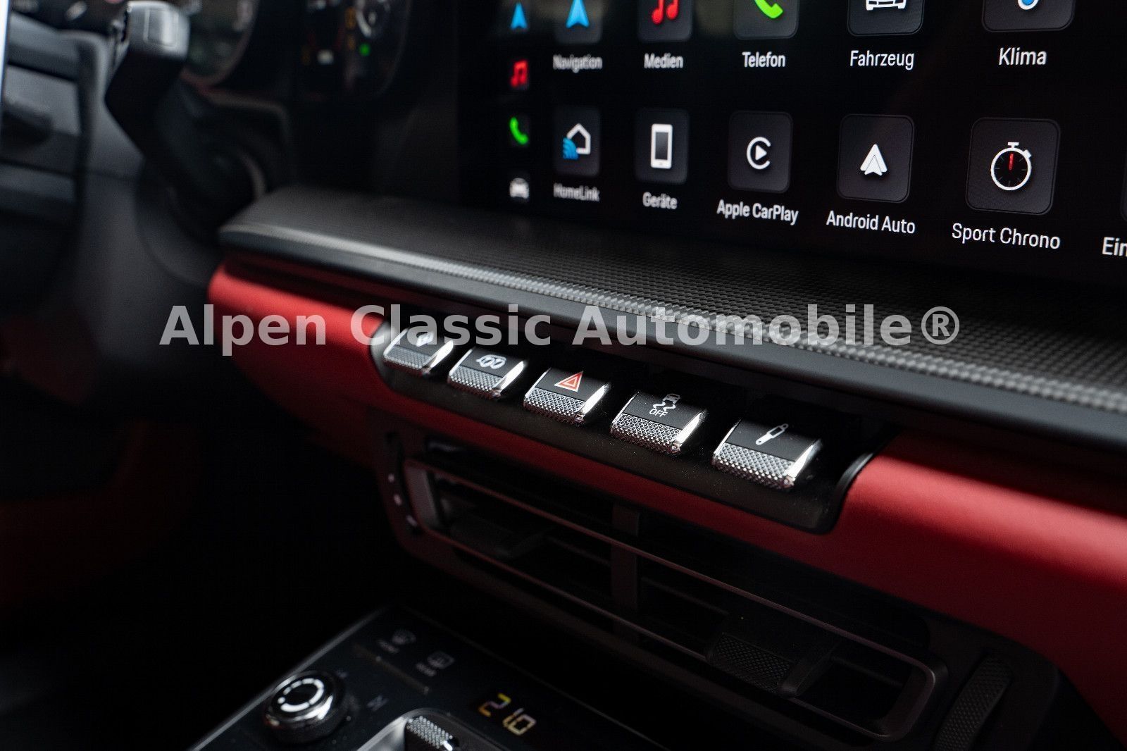 Porsche 992 Carrera 4 GTS Sport Chrono, Burmest