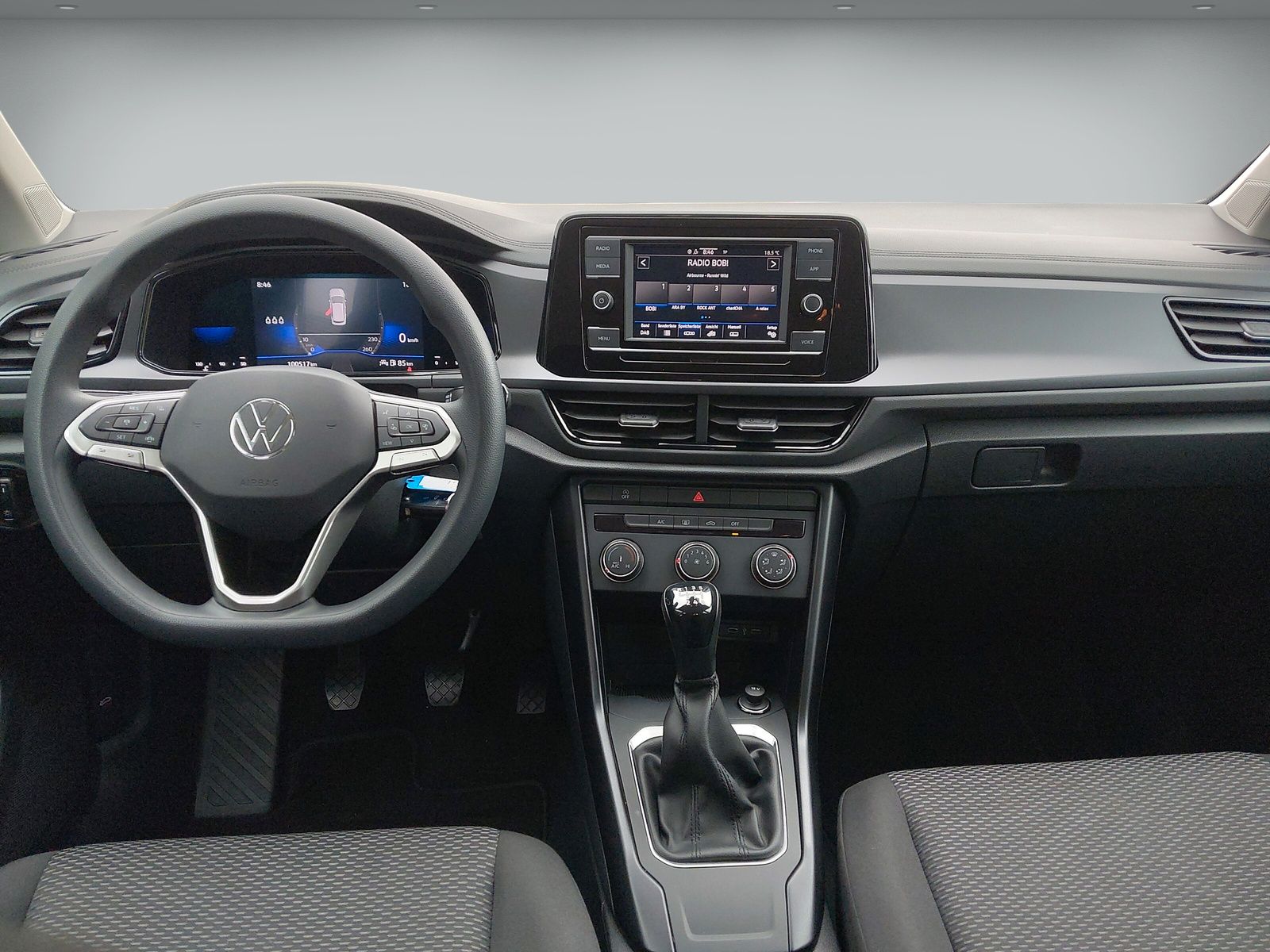 Volkswagen T-ROC 1.0 TSI - Samsaru's Car Outlet