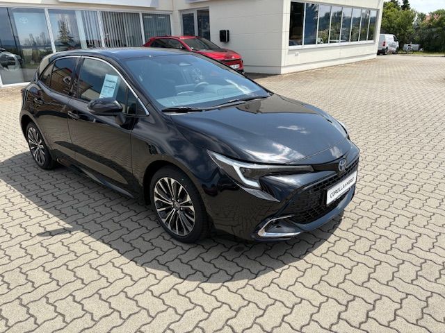 Toyota Corolla 1.8 Hybrid - Samsaru's Car Outlet