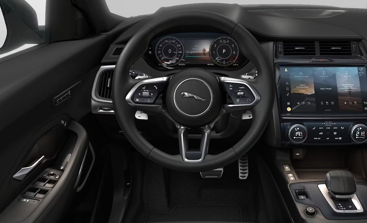 Jaguar E-Pace D200 AWD Dynamic SE 8-fach bereift