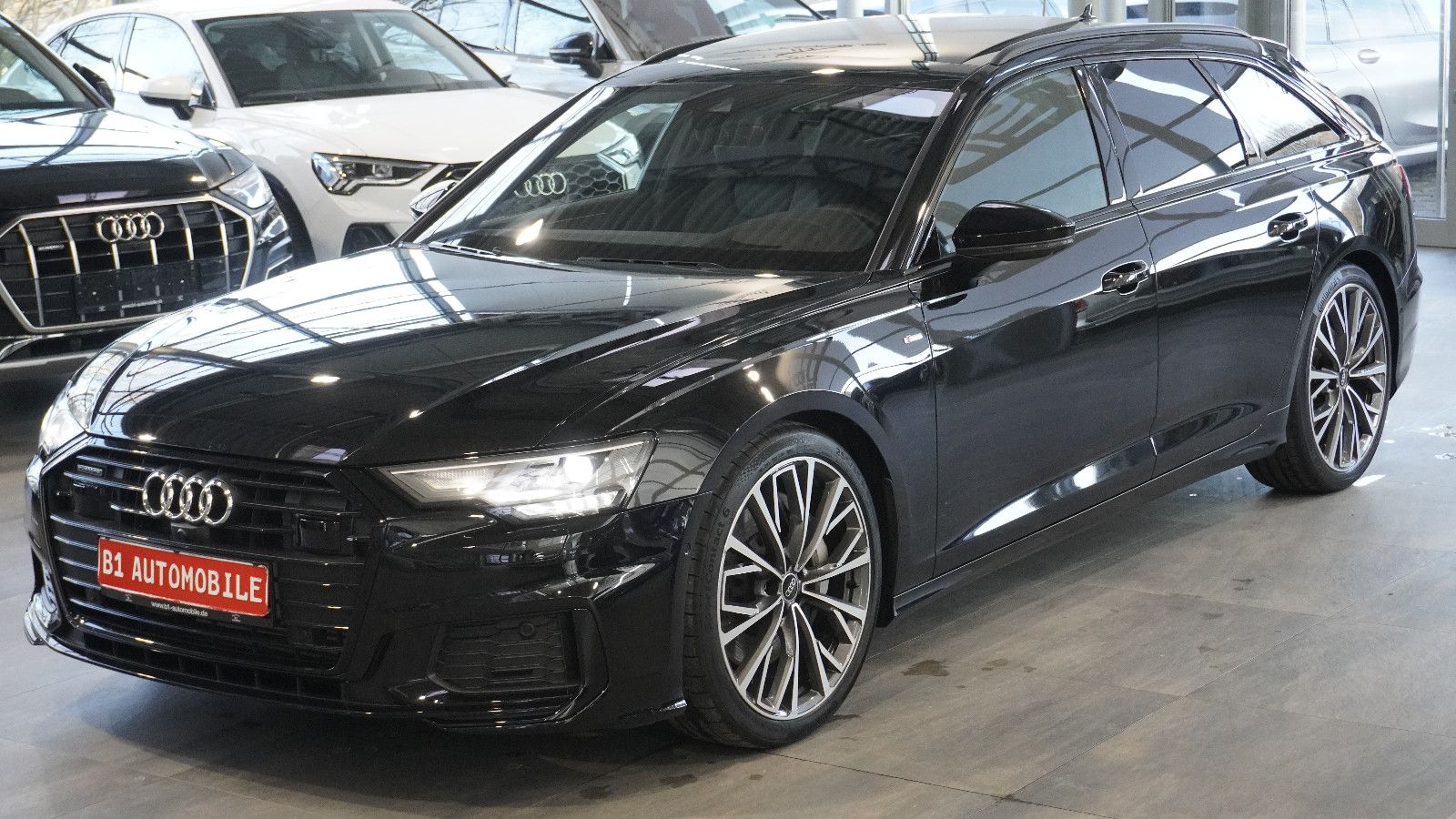 Audi A6 Avant 55 TFSI quattro S-LINE - Samsaru's Car Outlet