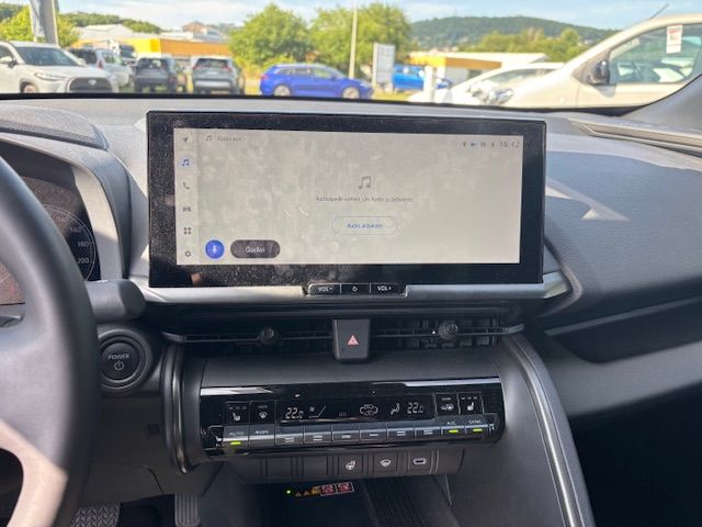 Toyota C-HR 2.0 Hybrid Team Deutschland