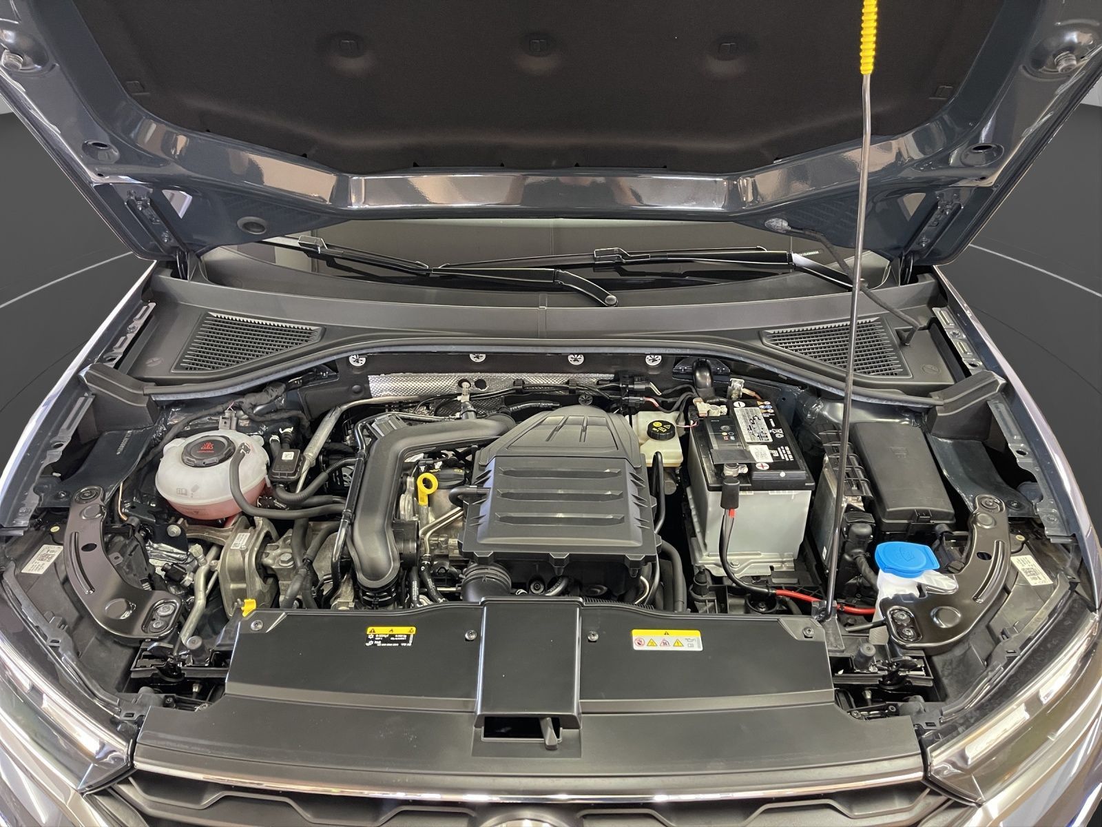 Volkswagen T-Roc Style - Samsaru's Car Outlet