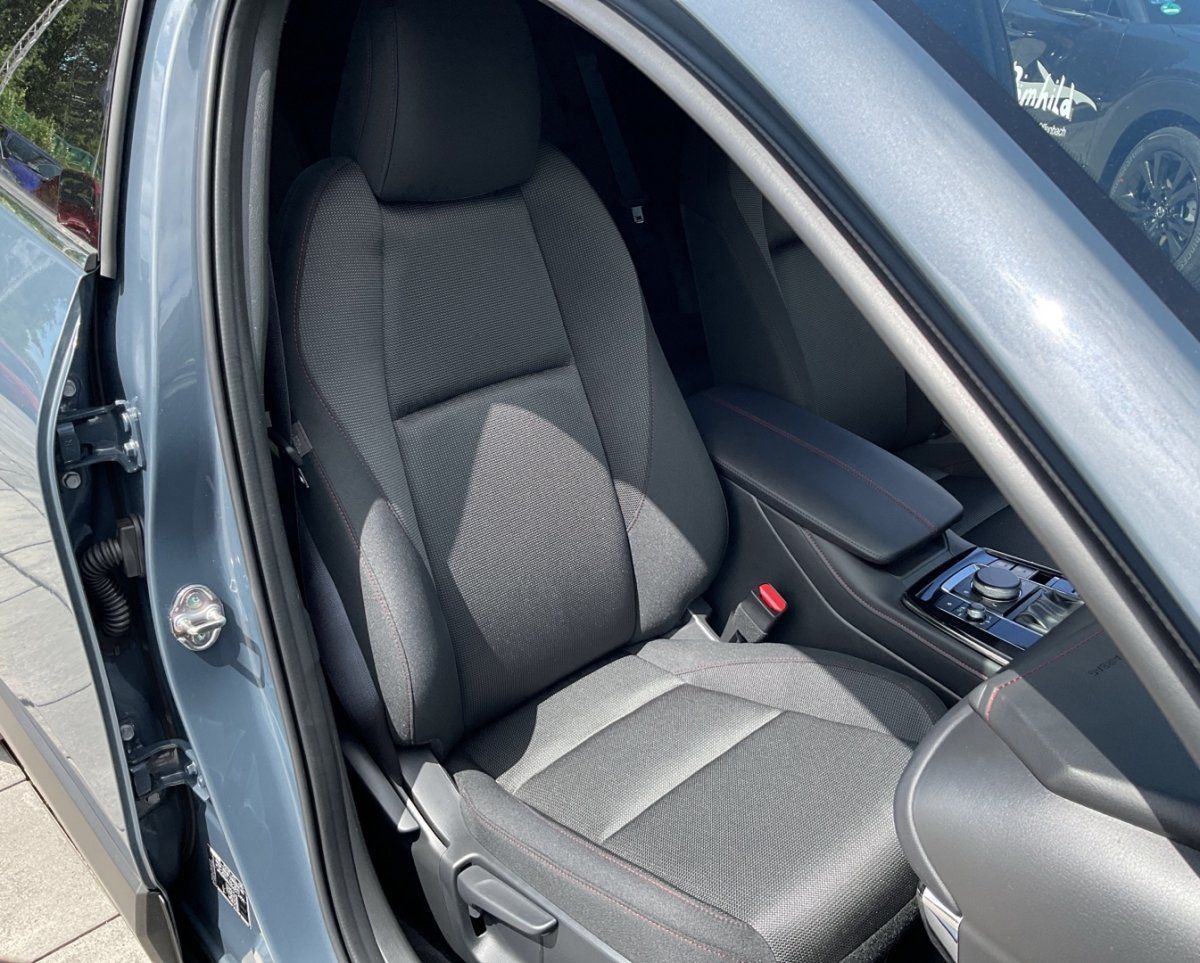 Mazda CX-30 2.0L e-SKYACTIV X 186ps 6AT Homura + Kamer