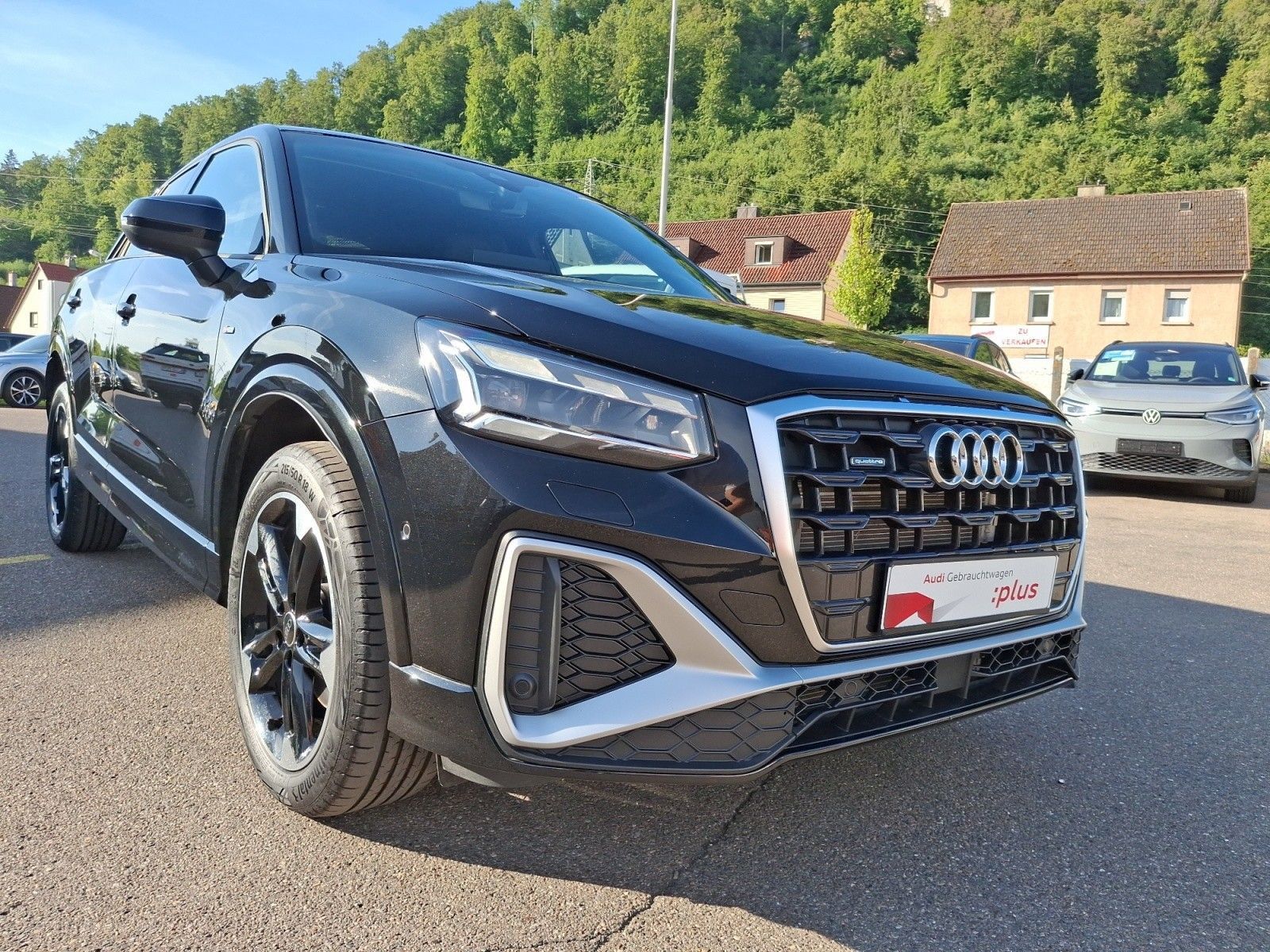 Audi Q2 S line 40 TFSI quattro *AHK* Pano* Sitzheizun
