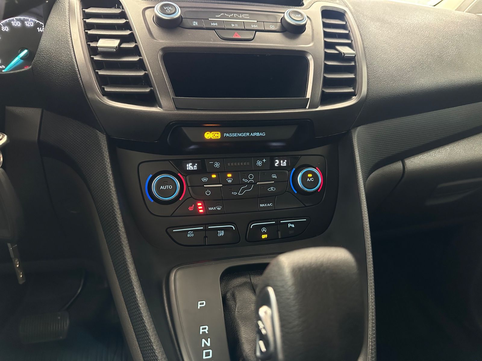 Ford Transit Connect Kasten 220 L1 S&S Aut - Samsaru's Car Outlet