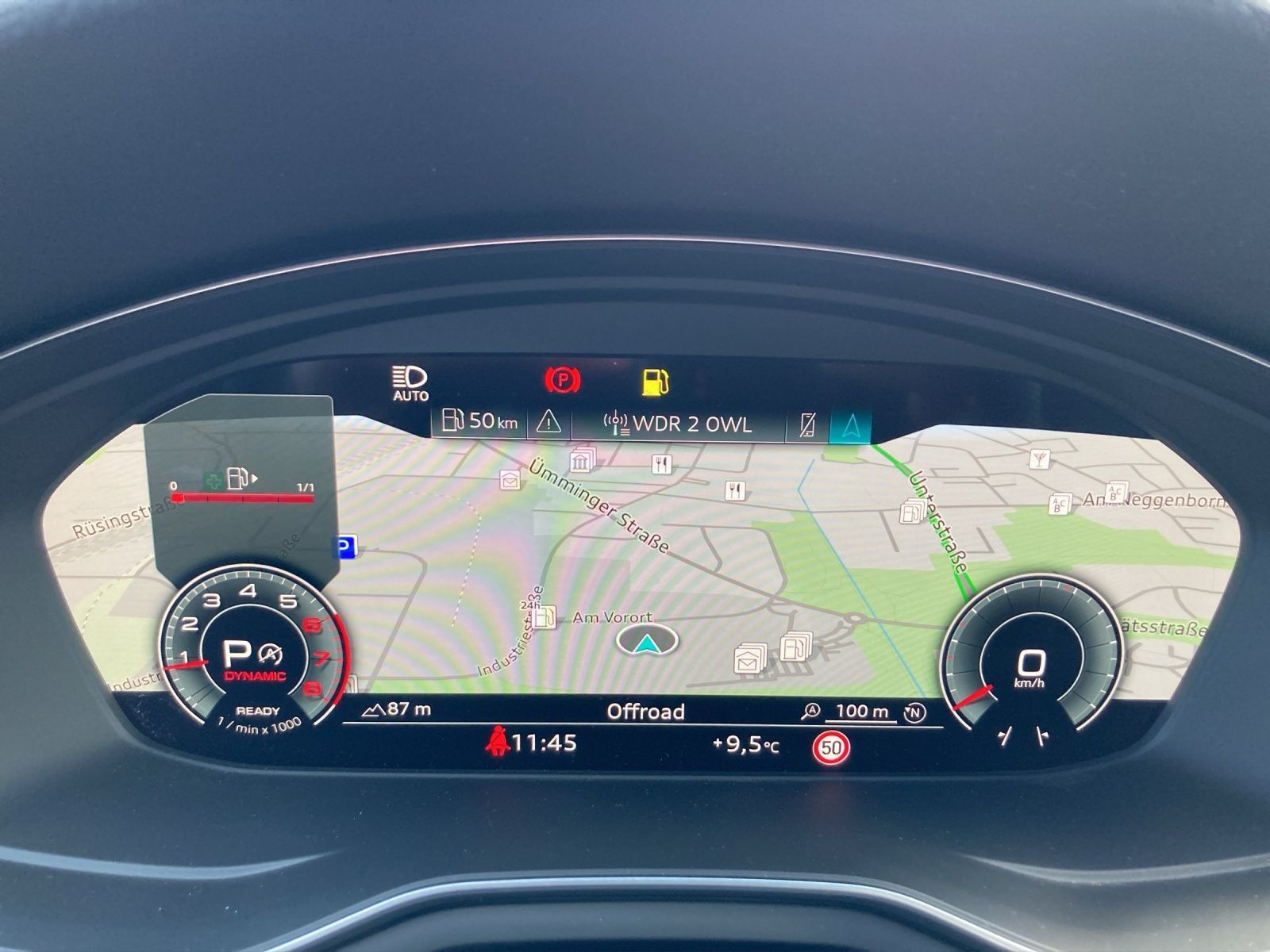 Audi A4 Avant 40 TFSI Q 2x S LINE AHK MATRIX-LED LM19