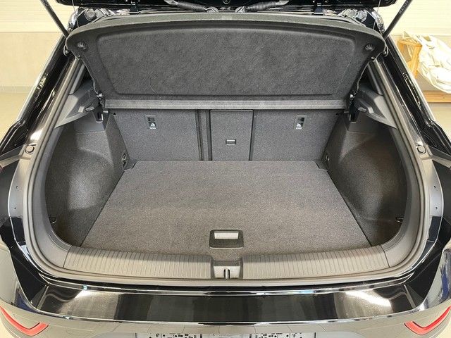 Volkswagen T-Roc 2.0 TDI Move - Samsaru's Car Outlet