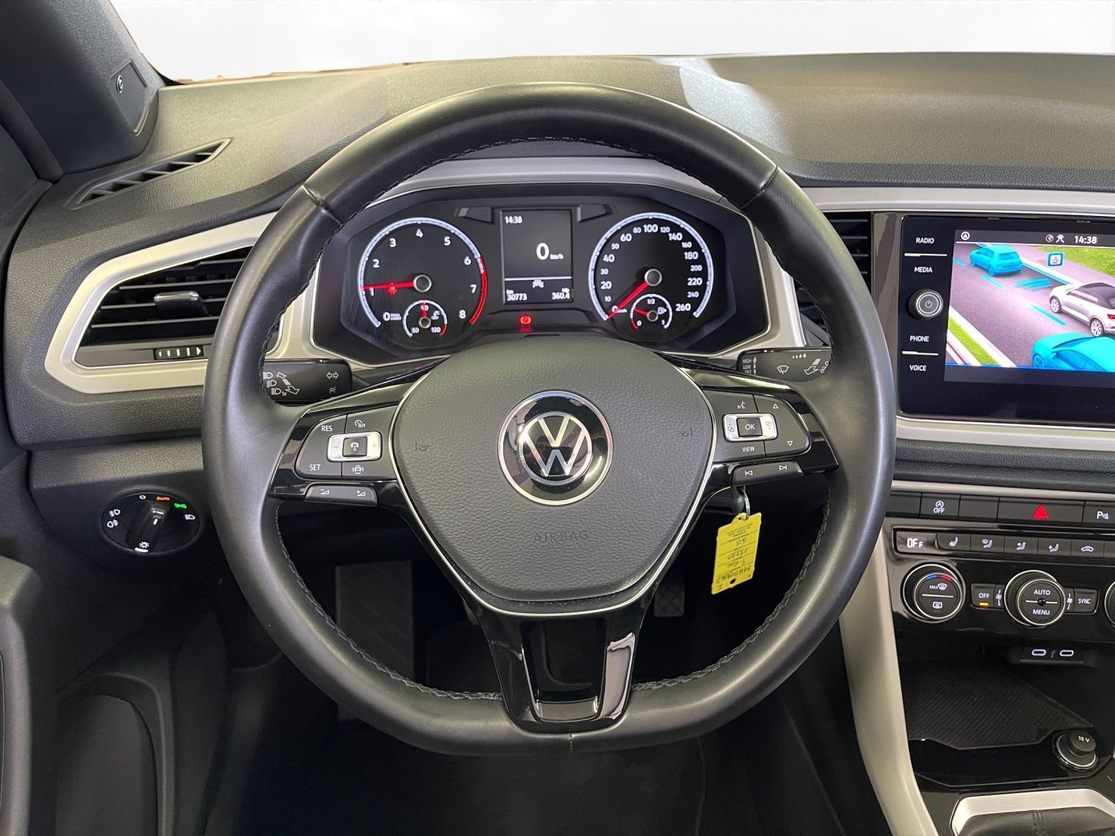Volkswagen T-Roc Cabrio 1.0 TSI Style - Samsaru's Car Outlet