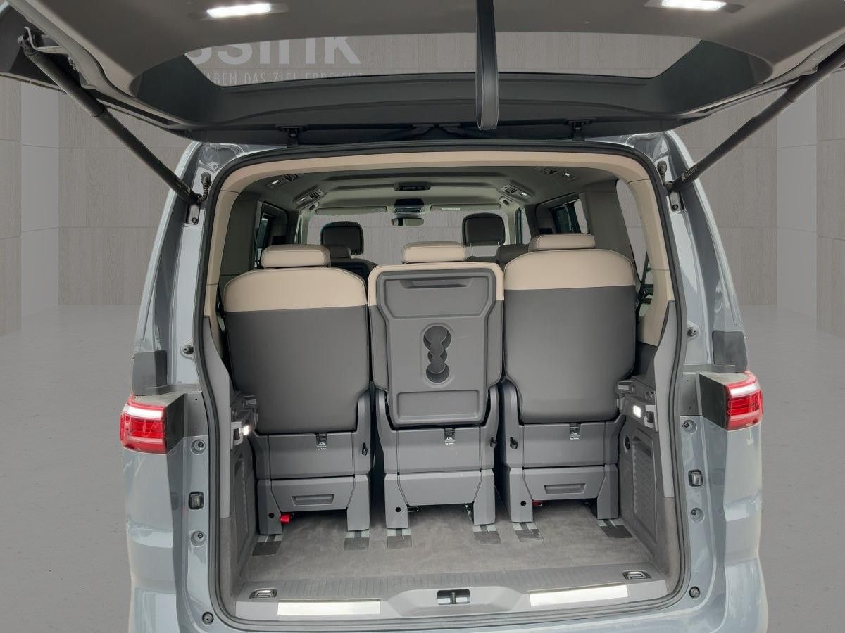 Volkswagen T7 Multivan 2.0 TSI Style - Samsaru's Car Outlet