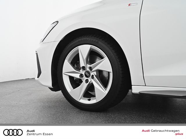 Audi A3 Sportback 40 TFSI quattro S-LINE S-TRONIC NAV