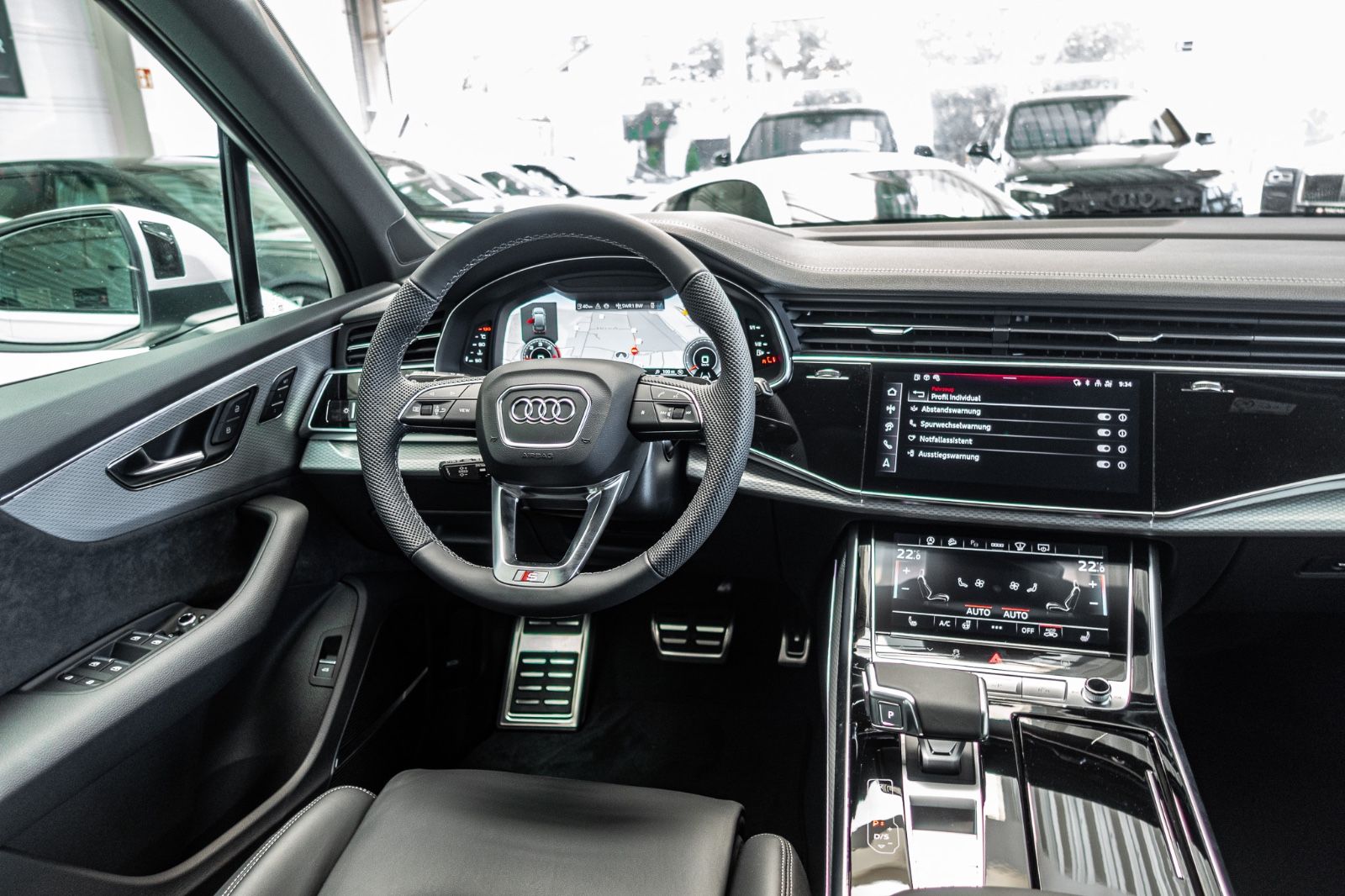 Audi Q7 50TDI Quattro SLine LUFT*AHK*MATRIX*PANO*22"