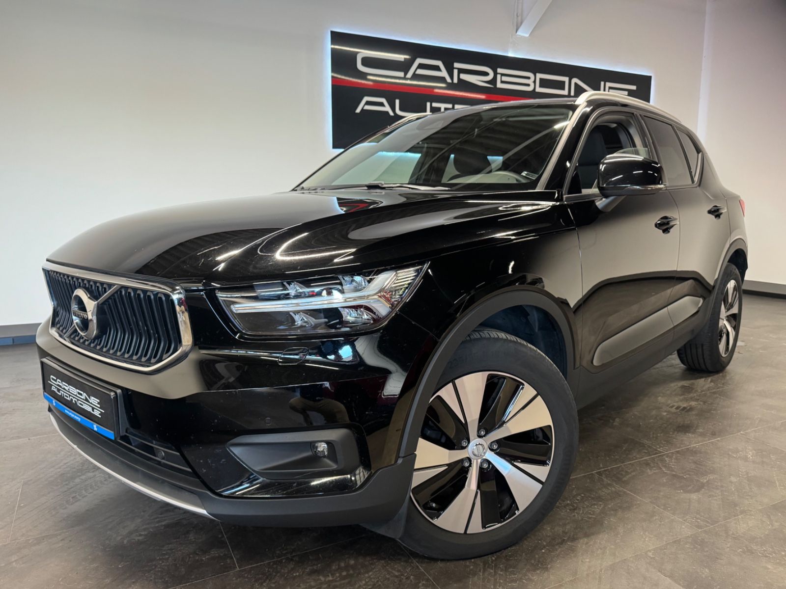 Volvo XC 40 Automatik**Navi+Kamera+AHK+Winter**
