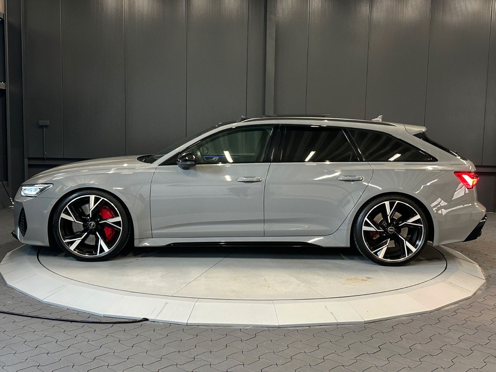 Audi RS6 Avant 4.0 TFSI quattro*Dynamik*PANORAMA*B&O*