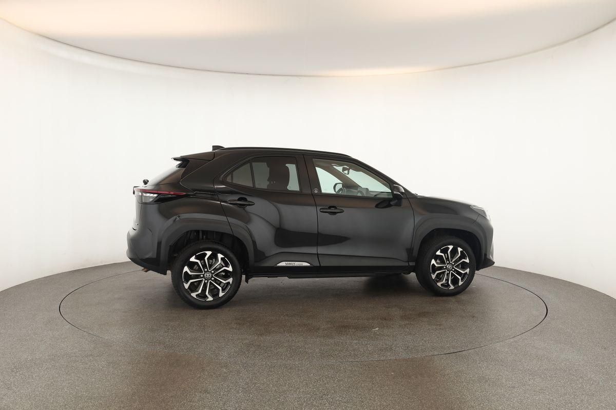 Toyota Yaris Cross CVT Team D LED Navi SHZ iACC Kam 17"