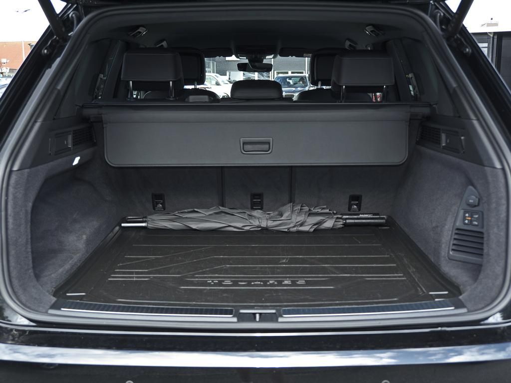Volkswagen TOUAREG 3.0 V6 TDI R-LINE 4M SPUR HUD MEMORY LED
