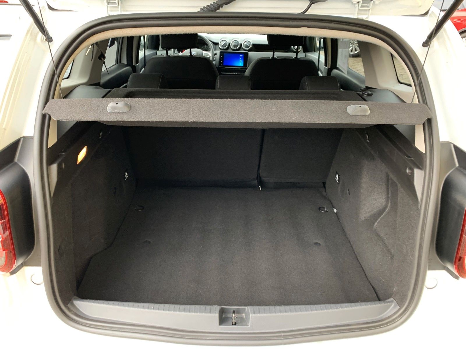 Dacia Duster TCe 150 2WD Prestige - Samsaru's Car Outlet