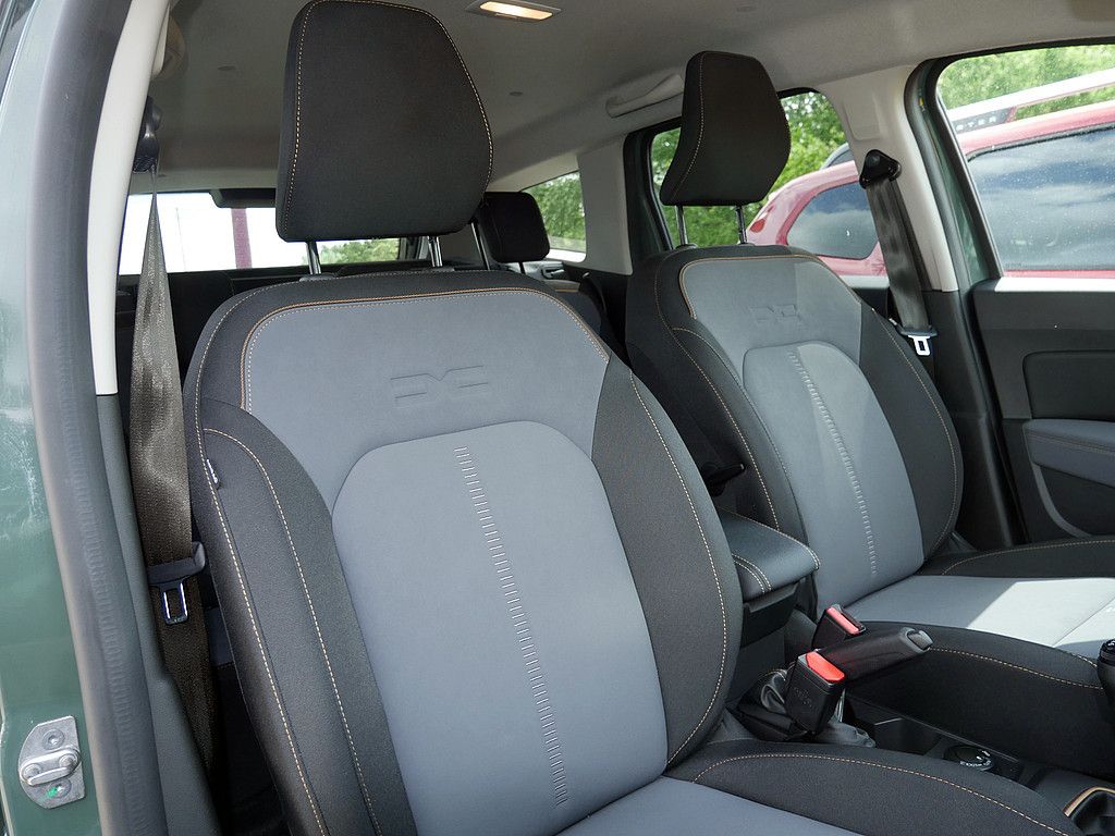 Dacia Duster Extreme TCe 150 4WD - Samsaru's Car Outlet