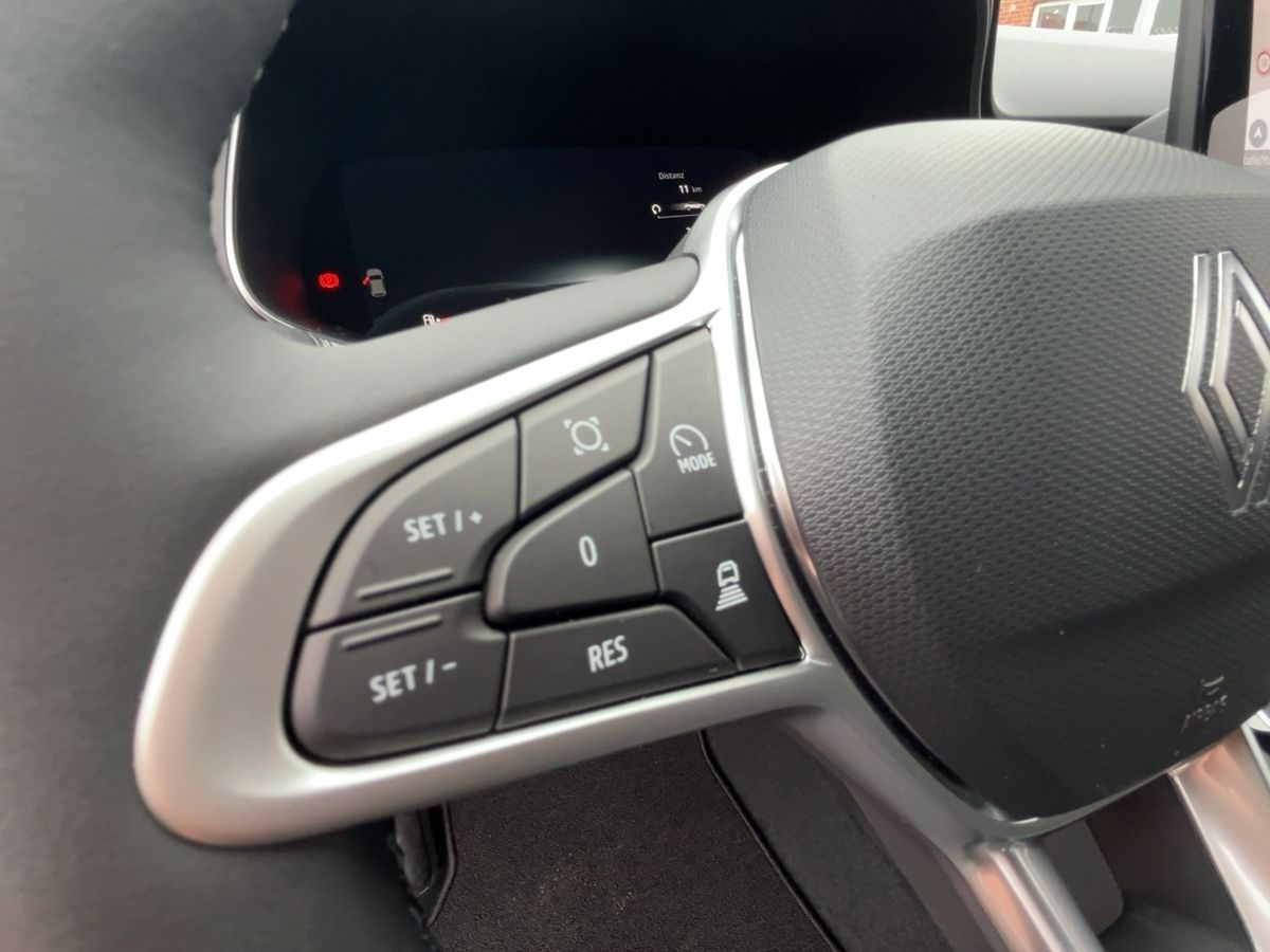 Renault Arkana TECHNO E-Tech Full Hybrid - Samsaru's Car Outlet
