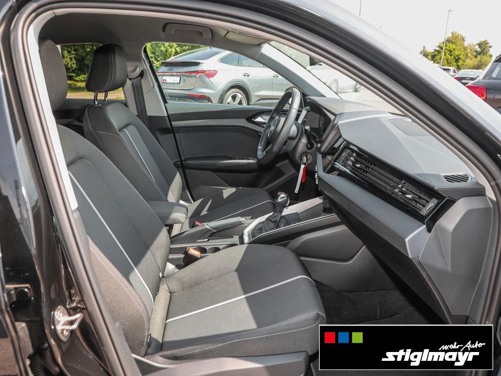 Audi A1 Sportback advanced 30 TFSI S-tronic - Samsaru's Car Outlet
