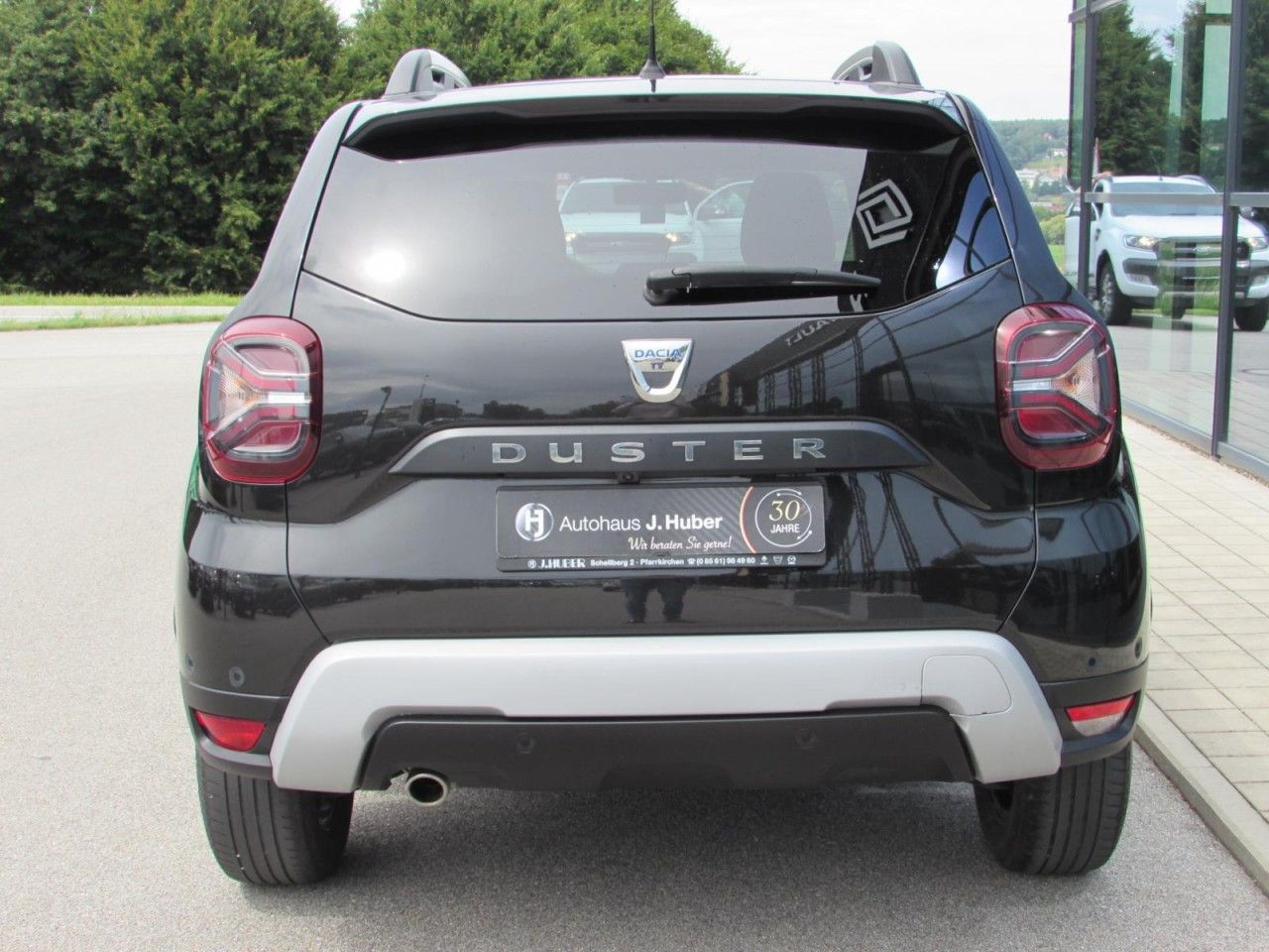 Dacia Duster TCe 130 Prestige 2WD - Samsaru's Car Outlet