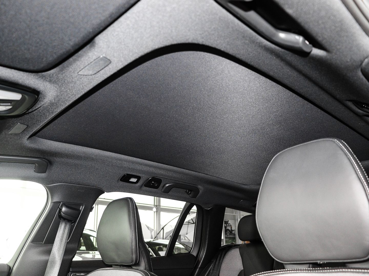 Volvo V60 T8 AWD Ultra Dark Recharge Plug-In Hybrid Tw