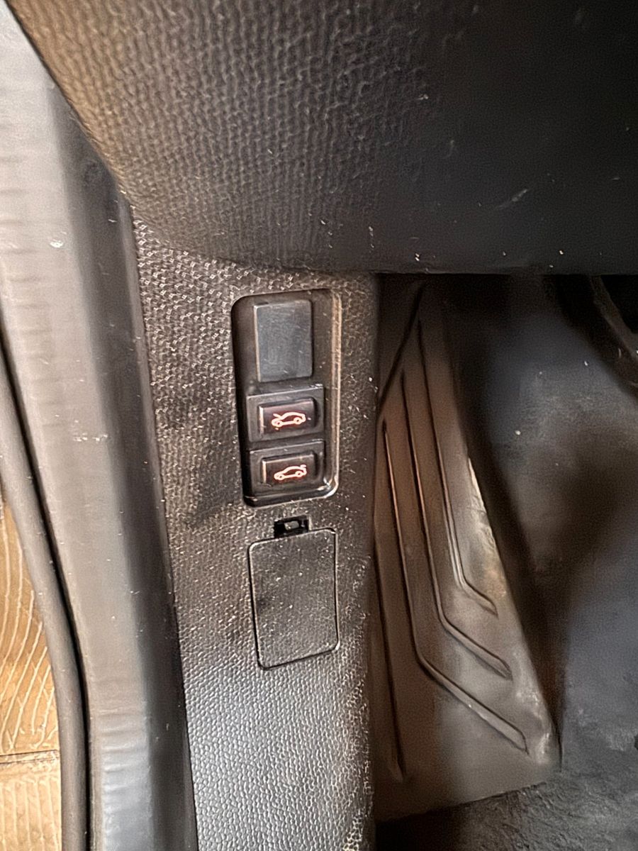 BMW i3 120AH - Samsaru's Car Outlet