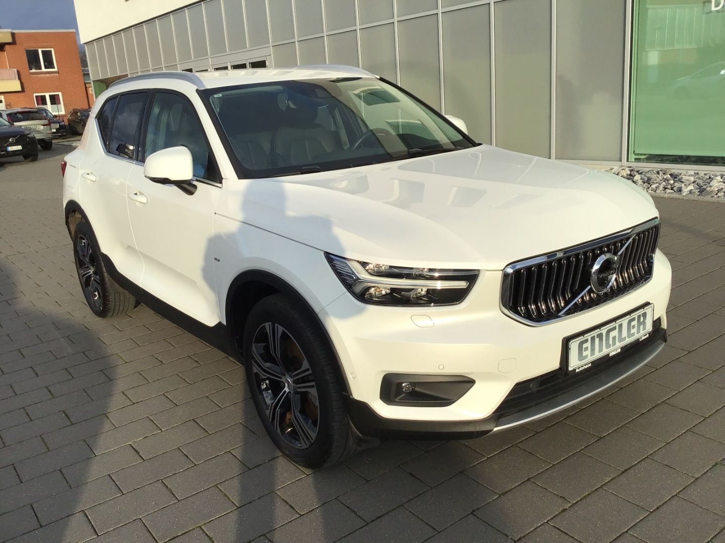 Volvo XC40 T4 Inscription Recharge - Samsaru's Car Outlet