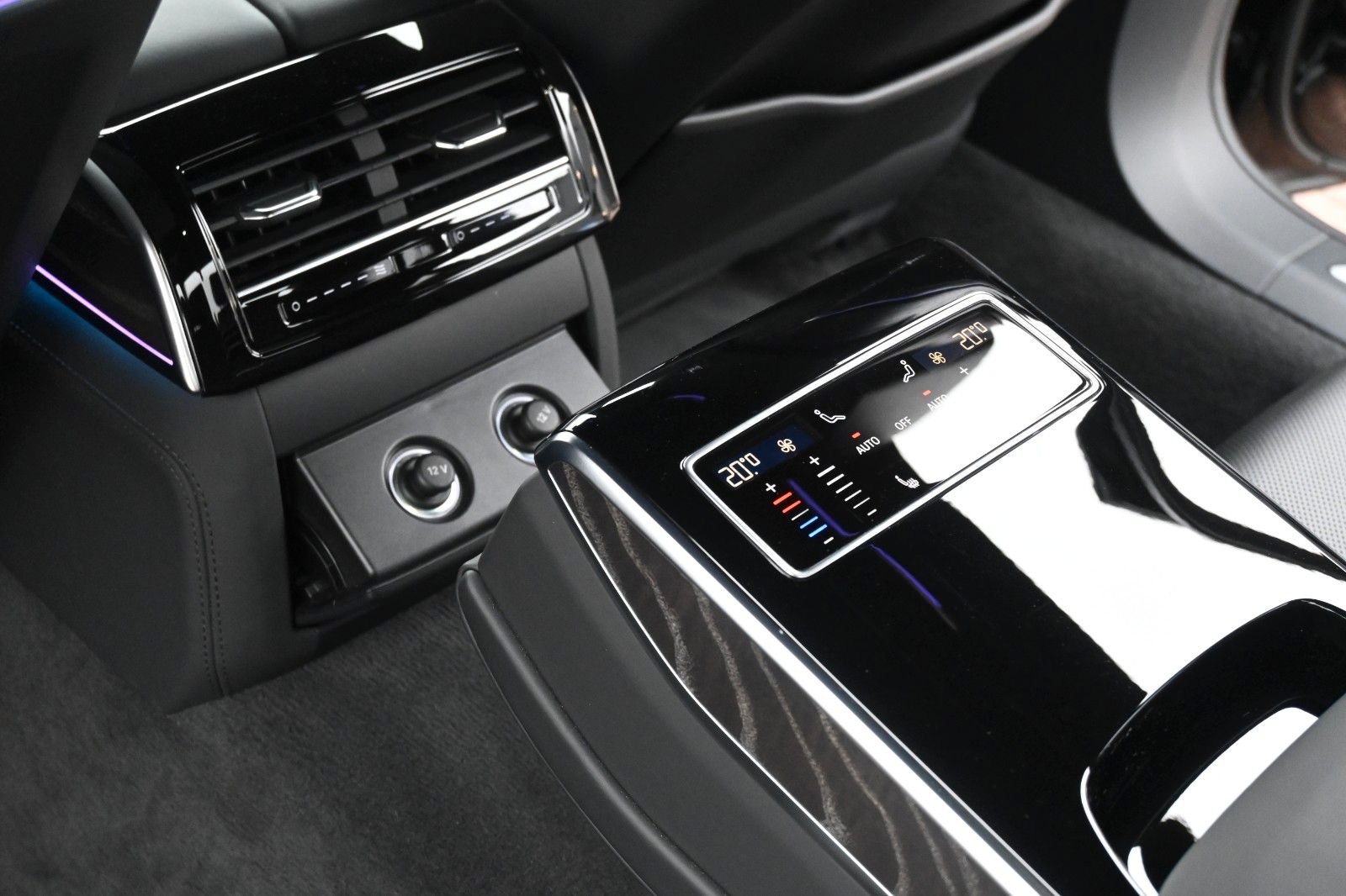 Audi A8 50 TDI Quattro - Samsaru's Car Outlet