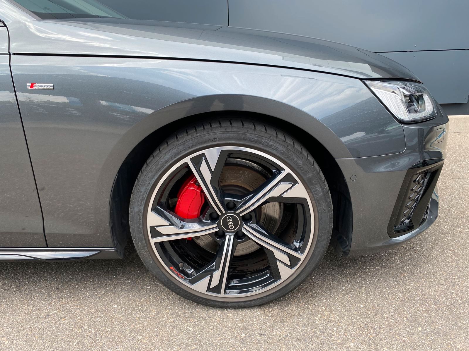 Audi A4 Avant 45 TFSI quattro S line competition +...