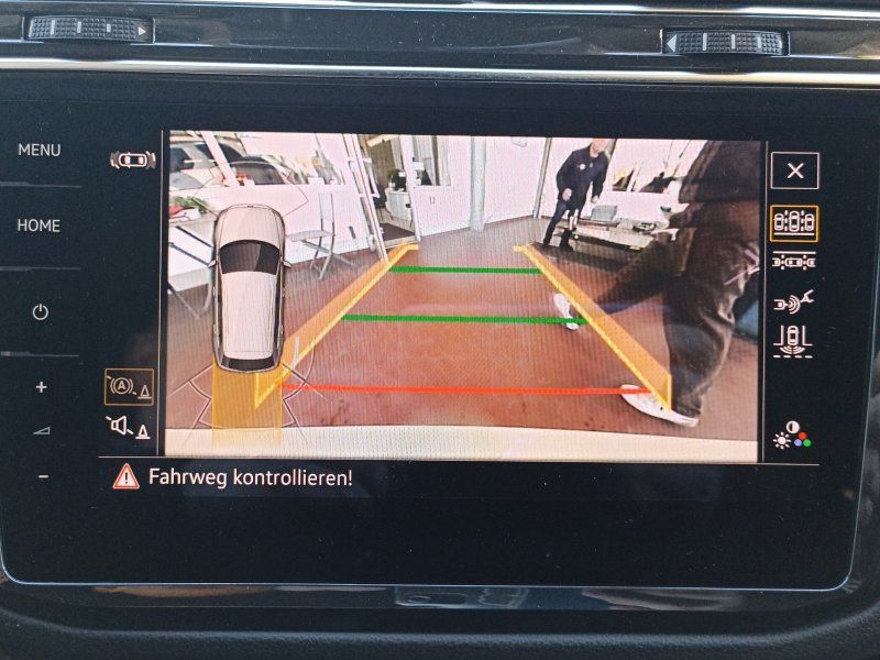 Volkswagen Tiguan 1.4 TSI eHybrid R-Line  AHK+MATRIX-LED+NA
